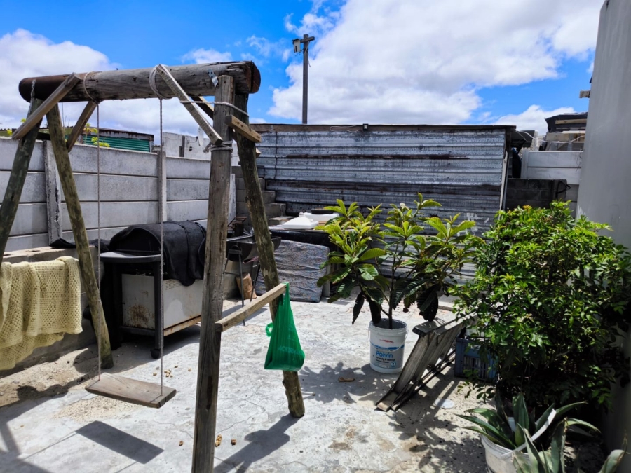 3 Bedroom Property for Sale in Lavender Hill Western Cape